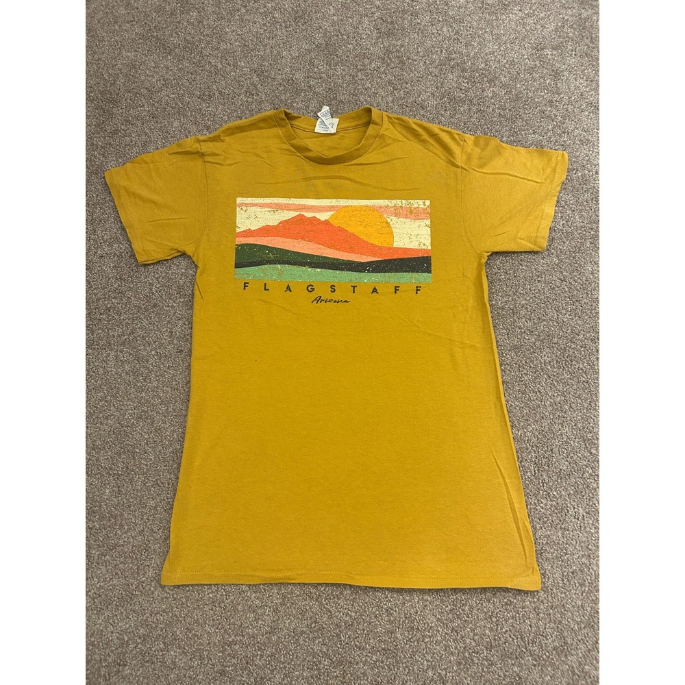 Delta Flagstaff Arizona T-Shirt Mens Small Yellow Excellent‎ Sunset Mountain Tee
